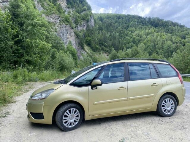 Желтый Ситроен С4 Пикассо, объемом двигателя 1.6 л и пробегом 333 тыс. км за 4600 $, фото 10 на Automoto.ua