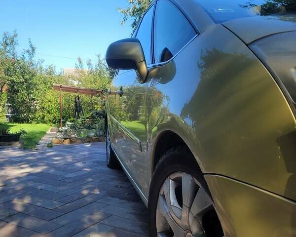 Желтый Ситроен С4 Пикассо, объемом двигателя 2 л и пробегом 310 тыс. км за 5900 $, фото 4 на Automoto.ua