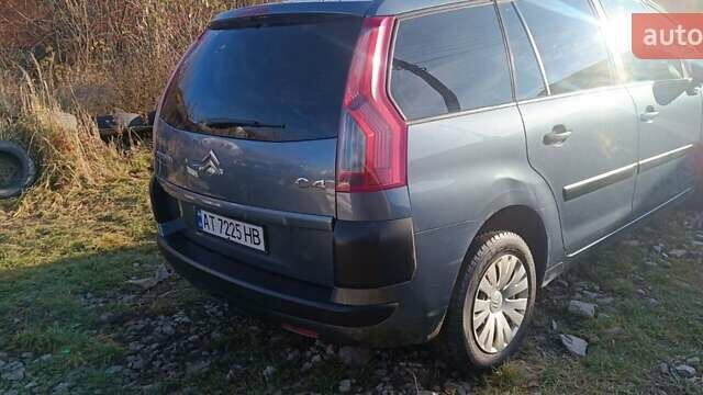 Серый Ситроен С4 Пикассо, объемом двигателя 1.75 л и пробегом 262 тыс. км за 3950 $, фото 15 на Automoto.ua