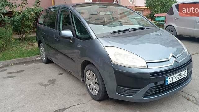 Сітроен С4 Пікассо 2006 у Івано-Франківську на Automoto.ua Сірий Сітроен С4 Пікассо, об'ємом двигуна 1.8 л та пробігом 265 тис. км за 3700 $, фото 6 на Automoto.ua