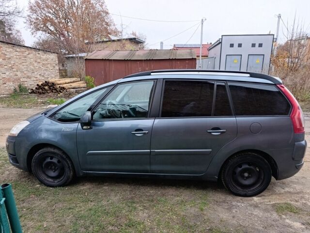 Серый Ситроен С4 Пикассо, объемом двигателя 1.6 л и пробегом 319 тыс. км за 4300 $, фото 4 на Automoto.ua