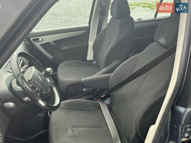 Сірий Сітроен С4 Пікассо, об'ємом двигуна 1.75 л та пробігом 197 тис. км за 4600 $, фото 13 на Automoto.ua