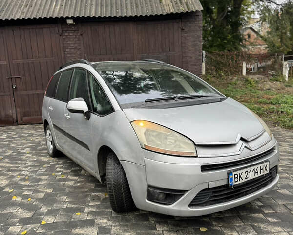 Сірий Сітроен С4 Пікассо, об'ємом двигуна 1.56 л та пробігом 286 тис. км за 4100 $, фото 5 на Automoto.ua