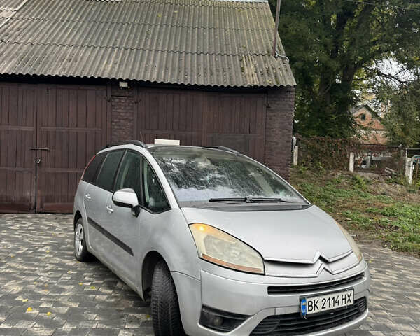 Сірий Сітроен С4 Пікассо, об'ємом двигуна 1.56 л та пробігом 286 тис. км за 4100 $, фото 10 на Automoto.ua