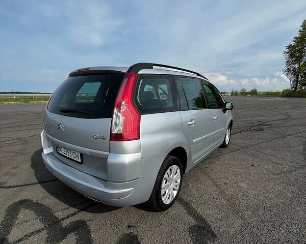 Серый Ситроен С4 Пикассо, объемом двигателя 2 л и пробегом 370 тыс. км за 5399 $, фото 28 на Automoto.ua