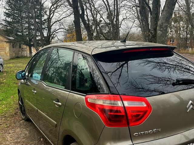 Сірий Сітроен С4 Пікассо, об'ємом двигуна 1.6 л та пробігом 167 тис. км за 5600 $, фото 11 на Automoto.ua