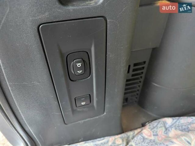 Сірий Сітроен С4 Пікассо, об'ємом двигуна 1.6 л та пробігом 123 тис. км за 5200 $, фото 17 на Automoto.ua