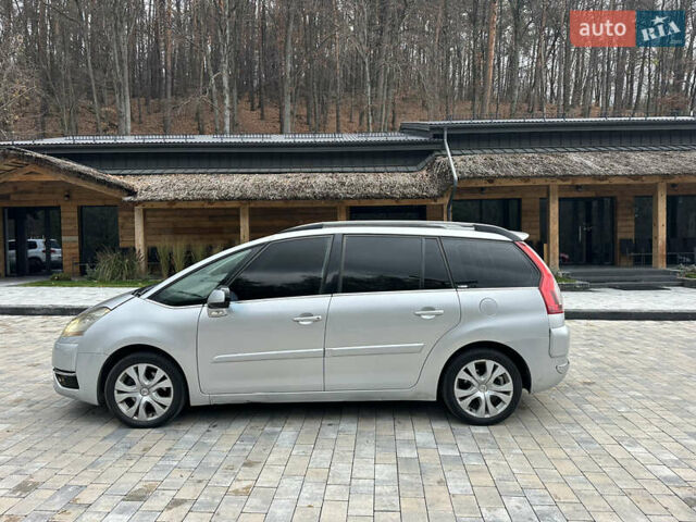 Сірий Сітроен С4 Пікассо, об'ємом двигуна 2 л та пробігом 220 тис. км за 4990 $, фото 19 на Automoto.ua