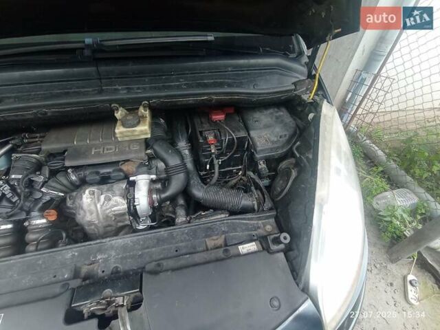 Ситроен С4 Пикассо 2007 в Львове на Automoto.ua Серый Ситроен С4 Пикассо, объемом двигателя 1.56 л и пробегом 270 тыс. км за 5800 $, фото 13 на Automoto.ua