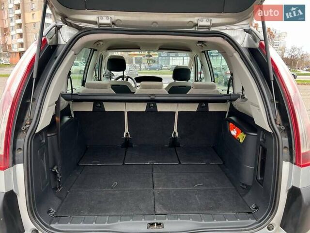 Сірий Сітроен С4 Пікассо, об'ємом двигуна 1.7 л та пробігом 356 тис. км за 6500 $, фото 21 на Automoto.ua