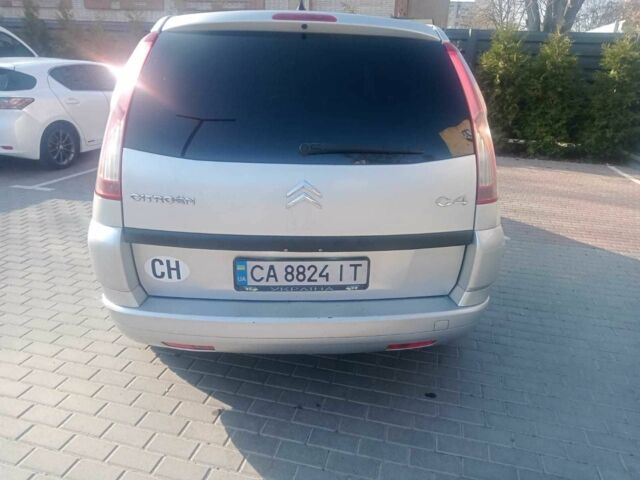 Серый Ситроен С4 Пикассо, объемом двигателя 1.6 л и пробегом 310 тыс. км за 5600 $, фото 3 на Automoto.ua