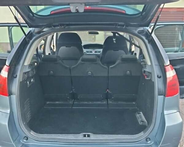 Сірий Сітроен С4 Пікассо, об'ємом двигуна 1.6 л та пробігом 285 тис. км за 4750 $, фото 5 на Automoto.ua