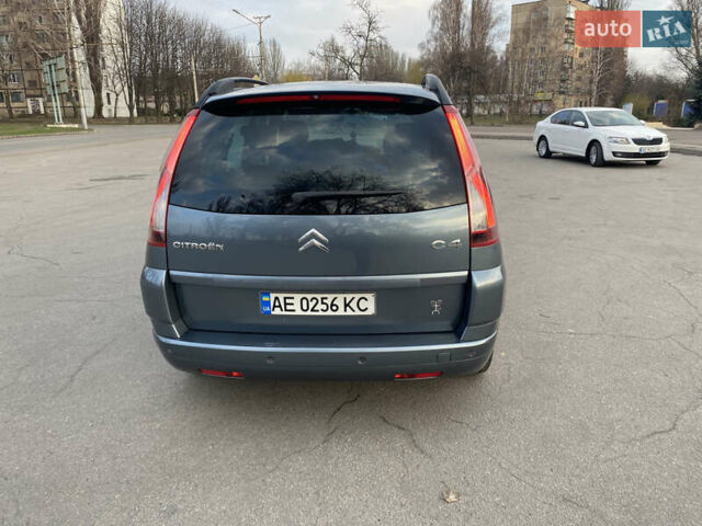 Серый Ситроен С4 Пикассо, объемом двигателя 1.56 л и пробегом 285 тыс. км за 5700 $, фото 16 на Automoto.ua