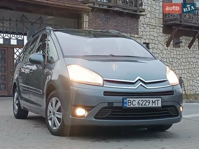 Серый Ситроен С4 Пикассо, объемом двигателя 1.56 л и пробегом 213 тыс. км за 3999 $, фото 6 на Automoto.ua