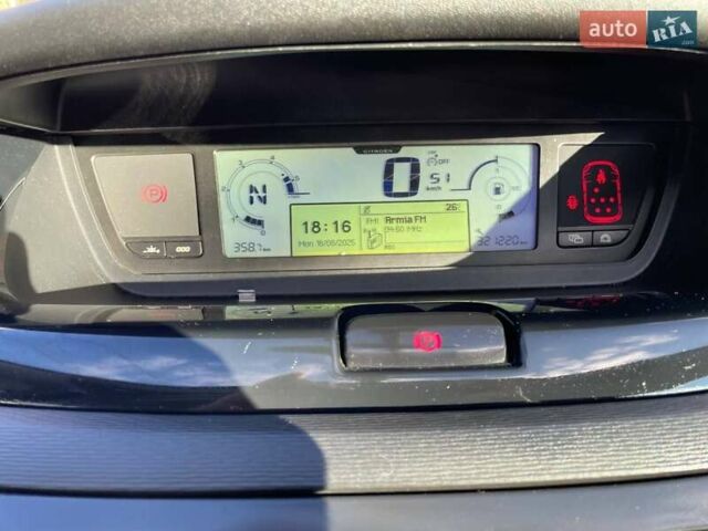 Сірий Сітроен С4 Пікассо, об'ємом двигуна 2 л та пробігом 321 тис. км за 6700 $, фото 38 на Automoto.ua