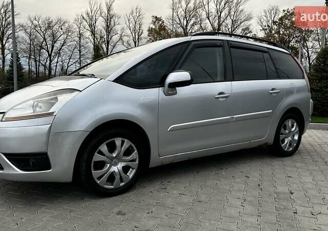 Сірий Сітроен С4 Пікассо, об'ємом двигуна 1.56 л та пробігом 321 тис. км за 4800 $, фото 5 на Automoto.ua