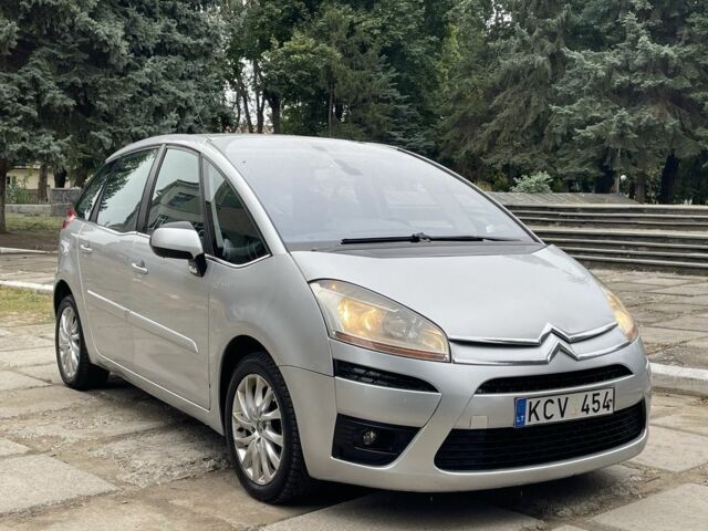 Сірий Сітроен С4 Пікассо, об'ємом двигуна 1.6 л та пробігом 300 тис. км за 2799 $, фото 7 на Automoto.ua