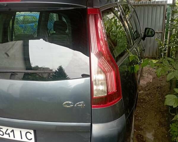 Ситроен С4 Пикассо 2007 в Львове на Automoto.ua Серый Ситроен С4 Пикассо, объемом двигателя 1.56 л и пробегом 270 тыс. км за 5800 $, фото 7 на Automoto.ua