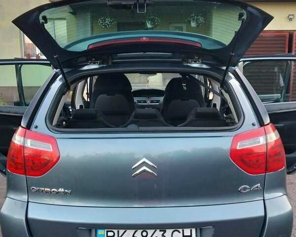 Сірий Сітроен С4 Пікассо, об'ємом двигуна 1.6 л та пробігом 285 тис. км за 4750 $, фото 8 на Automoto.ua