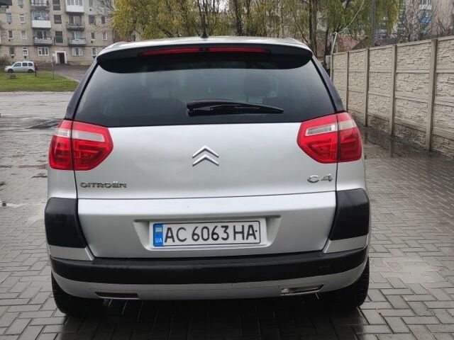 Серый Ситроен С4 Пикассо, объемом двигателя 1.6 л и пробегом 302 тыс. км за 4800 $, фото 13 на Automoto.ua