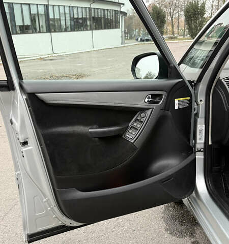 Серый Ситроен С4 Пикассо, объемом двигателя 1.56 л и пробегом 187 тыс. км за 4900 $, фото 7 на Automoto.ua