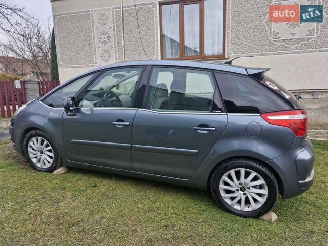 Серый Ситроен С4 Пикассо, объемом двигателя 2 л и пробегом 281 тыс. км за 5100 $, фото 8 на Automoto.ua