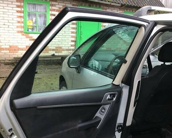 Сірий Сітроен С4 Пікассо, об'ємом двигуна 1.6 л та пробігом 300 тис. км за 4800 $, фото 8 на Automoto.ua