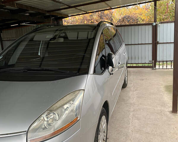 Сірий Сітроен С4 Пікассо, об'ємом двигуна 1.6 л та пробігом 300 тис. км за 5700 $, фото 7 на Automoto.ua