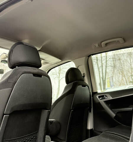 Серый Ситроен С4 Пикассо, объемом двигателя 1.56 л и пробегом 187 тыс. км за 4900 $, фото 17 на Automoto.ua