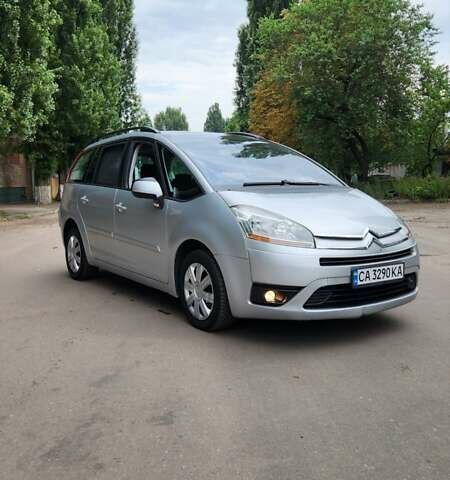 Сірий Сітроен С4 Пікассо, об'ємом двигуна 1.56 л та пробігом 270 тис. км за 5400 $, фото 5 на Automoto.ua