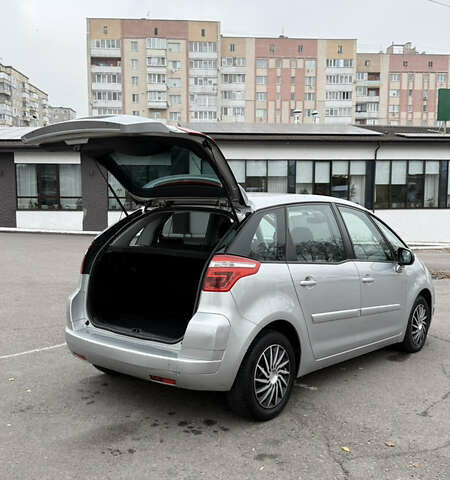 Серый Ситроен С4 Пикассо, объемом двигателя 1.56 л и пробегом 187 тыс. км за 4900 $, фото 19 на Automoto.ua