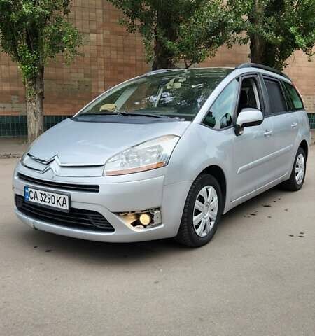 Сірий Сітроен С4 Пікассо, об'ємом двигуна 1.56 л та пробігом 270 тис. км за 5400 $, фото 1 на Automoto.ua