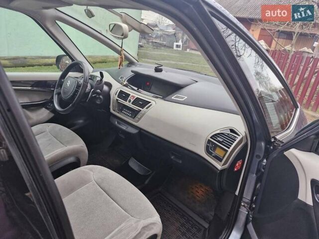 Серый Ситроен С4 Пикассо, объемом двигателя 2 л и пробегом 281 тыс. км за 5100 $, фото 18 на Automoto.ua