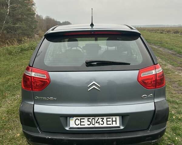 Серый Ситроен С4 Пикассо, объемом двигателя 1.56 л и пробегом 194 тыс. км за 4500 $, фото 2 на Automoto.ua