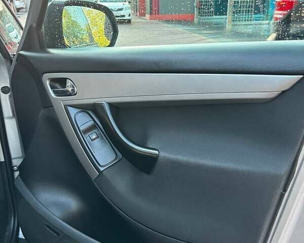 Серый Ситроен С4 Пикассо, объемом двигателя 1.56 л и пробегом 268 тыс. км за 5400 $, фото 14 на Automoto.ua