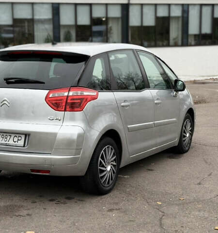 Серый Ситроен С4 Пикассо, объемом двигателя 1.56 л и пробегом 187 тыс. км за 4900 $, фото 5 на Automoto.ua
