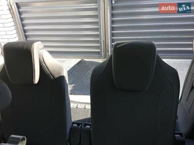 Серый Ситроен С4 Пикассо, объемом двигателя 1.75 л и пробегом 250 тыс. км за 5500 $, фото 7 на Automoto.ua