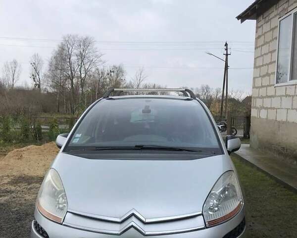 Сірий Сітроен С4 Пікассо, об'ємом двигуна 1.6 л та пробігом 300 тис. км за 4800 $, фото 3 на Automoto.ua