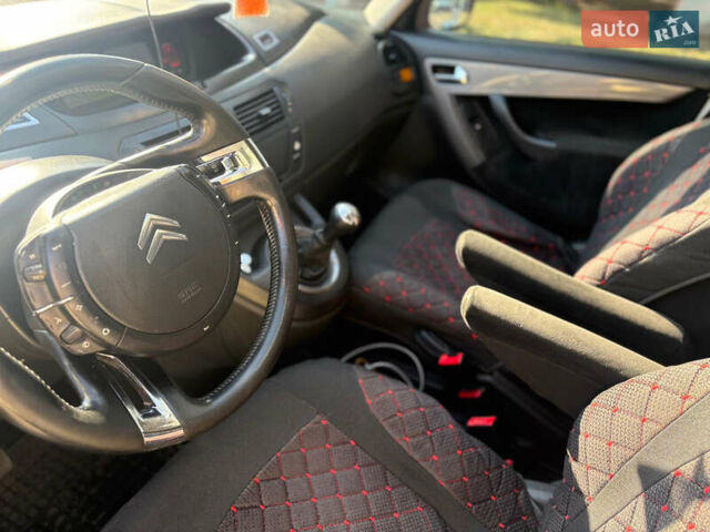 Сірий Сітроен С4 Пікассо, об'ємом двигуна 1.56 л та пробігом 242 тис. км за 5500 $, фото 14 на Automoto.ua