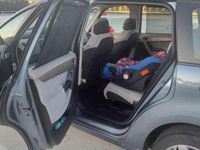 Серый Ситроен С4 Пикассо, объемом двигателя 1.6 л и пробегом 334 тыс. км за 5000 $, фото 10 на Automoto.ua