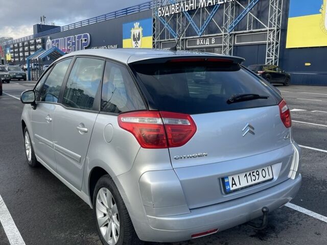 Серый Ситроен С4 Пикассо, объемом двигателя 1.6 л и пробегом 218 тыс. км за 4999 $, фото 6 на Automoto.ua