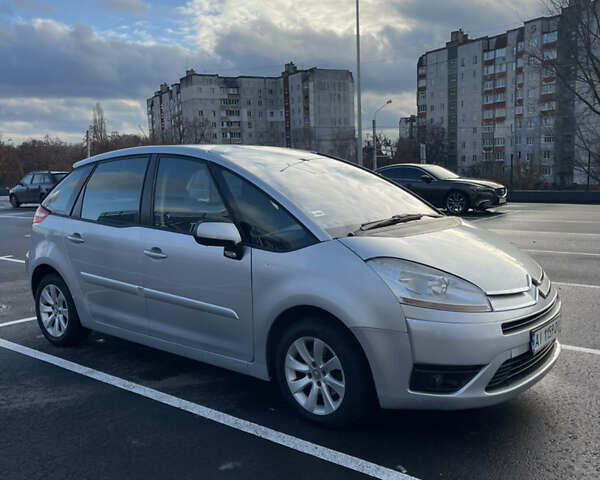 Серый Ситроен С4 Пикассо, объемом двигателя 1.56 л и пробегом 218 тыс. км за 4999 $, фото 3 на Automoto.ua