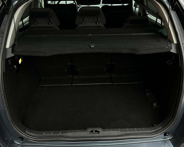 Серый Ситроен С4 Пикассо, объемом двигателя 1.56 л и пробегом 267 тыс. км за 5900 $, фото 8 на Automoto.ua