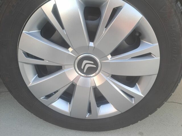 Серый Ситроен С4 Пикассо, объемом двигателя 1.6 л и пробегом 334 тыс. км за 5000 $, фото 5 на Automoto.ua