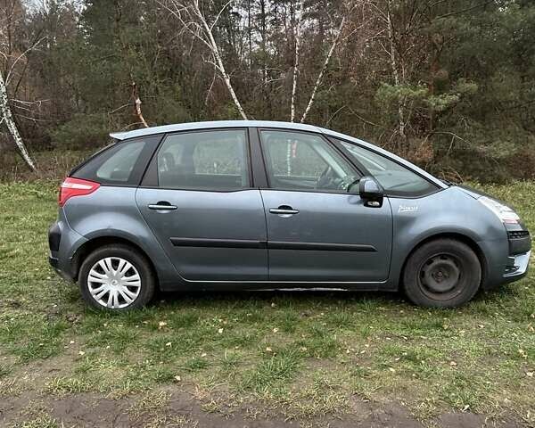 Серый Ситроен С4 Пикассо, объемом двигателя 1.56 л и пробегом 194 тыс. км за 4500 $, фото 10 на Automoto.ua