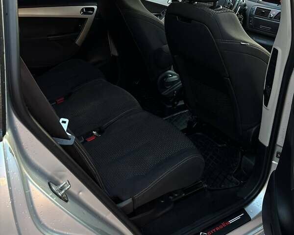 Серый Ситроен С4 Пикассо, объемом двигателя 1.56 л и пробегом 268 тыс. км за 5400 $, фото 11 на Automoto.ua