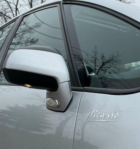 Серый Ситроен С4 Пикассо, объемом двигателя 1.56 л и пробегом 187 тыс. км за 4900 $, фото 6 на Automoto.ua