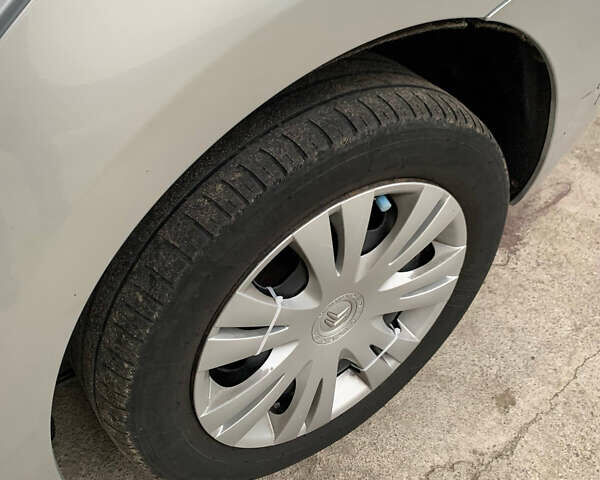 Сірий Сітроен С4 Пікассо, об'ємом двигуна 1.6 л та пробігом 300 тис. км за 5700 $, фото 29 на Automoto.ua