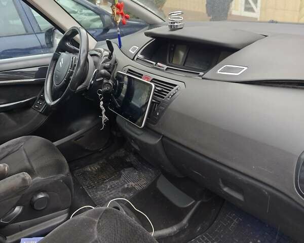 Сірий Сітроен С4 Пікассо, об'ємом двигуна 2 л та пробігом 294 тис. км за 6250 $, фото 5 на Automoto.ua