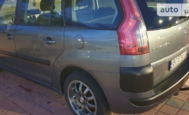 Серый Ситроен С4 Пикассо, объемом двигателя 1.56 л и пробегом 200 тыс. км за 5700 $, фото 15 на Automoto.ua